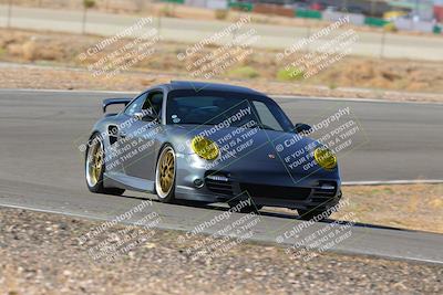 media/Oct-01-2022-Team Topak Racing (Sat) [[f860fb51be]]/2-Inter Low 2/session 1 turn 3/